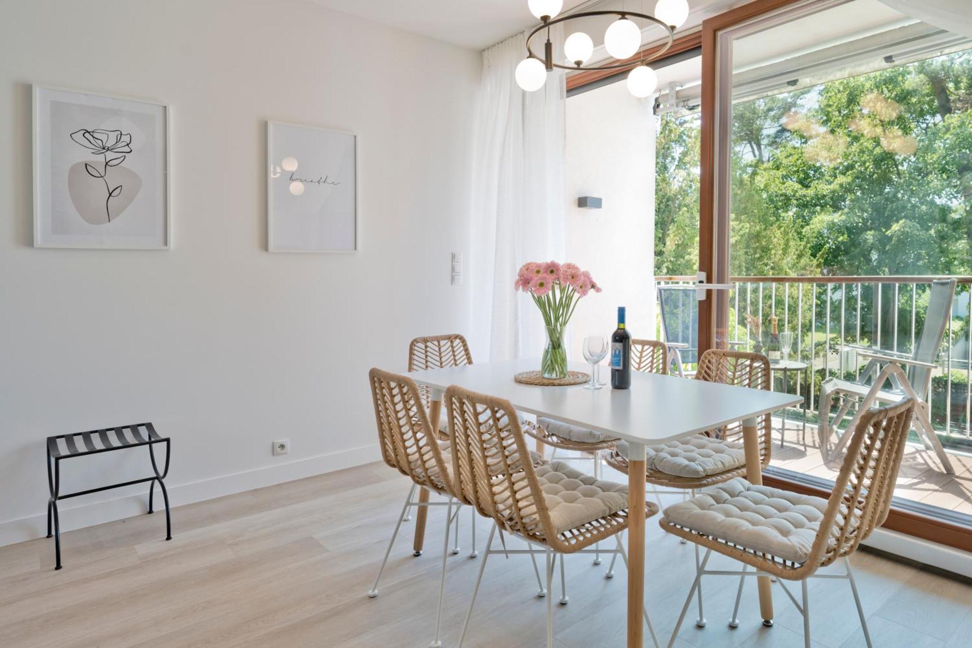 Blueapart Apartamenty יוראטה מראה חיצוני תמונה