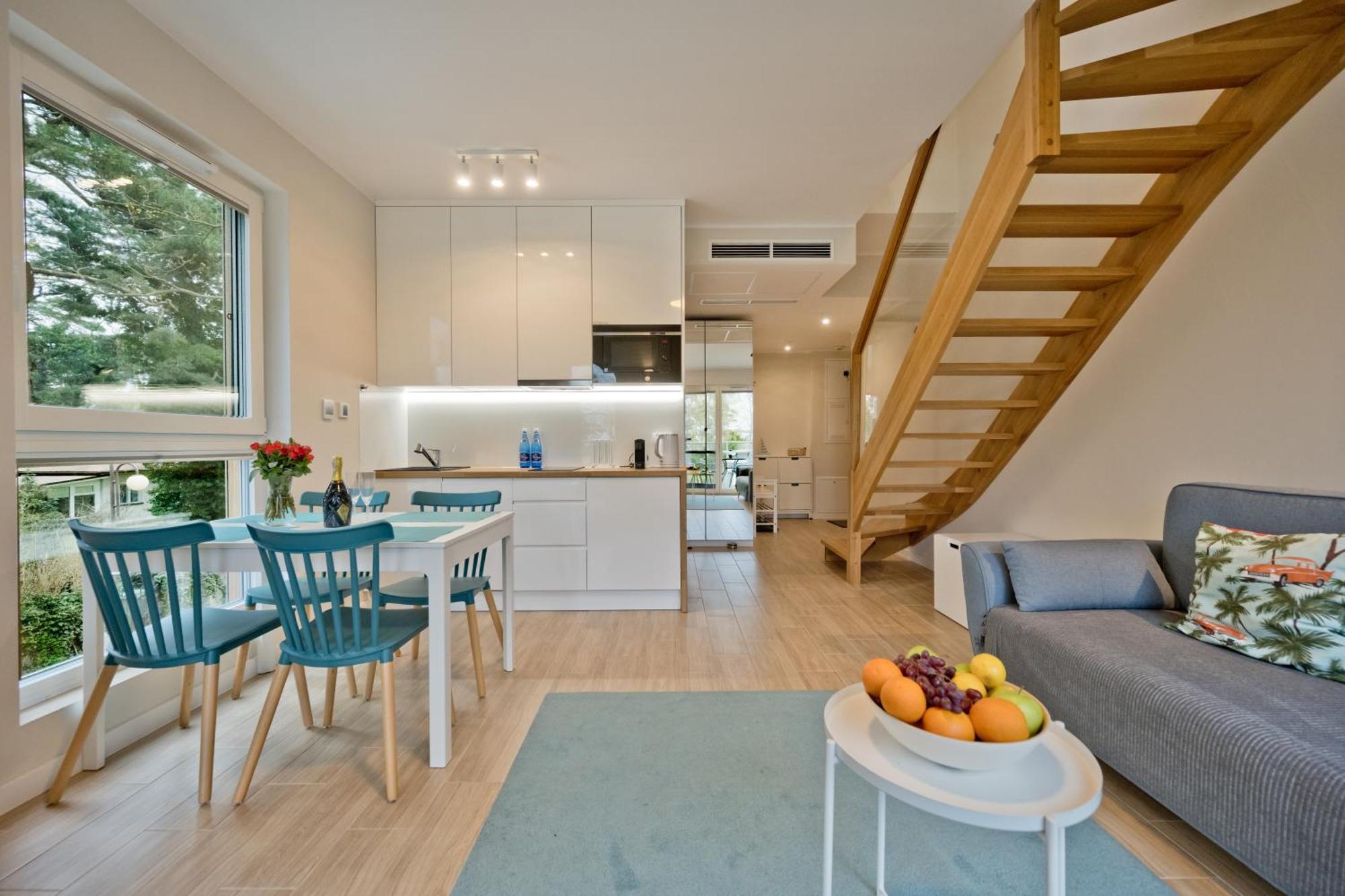 Blueapart Apartamenty יוראטה מראה חיצוני תמונה